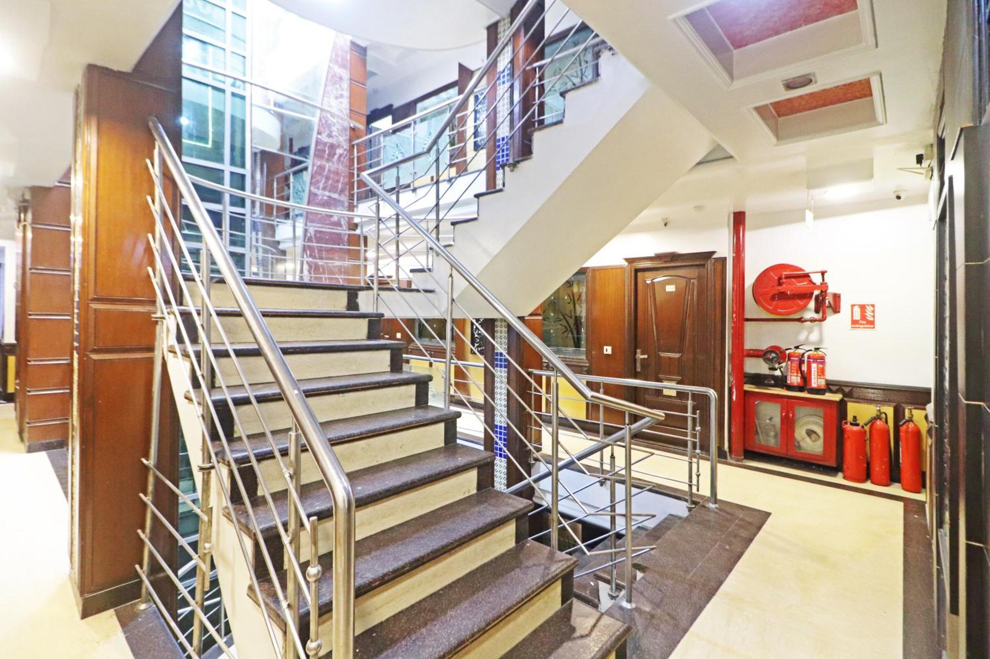 Hotel Geeson International-New Delhi Railway Station-Paharganj Экстерьер фото