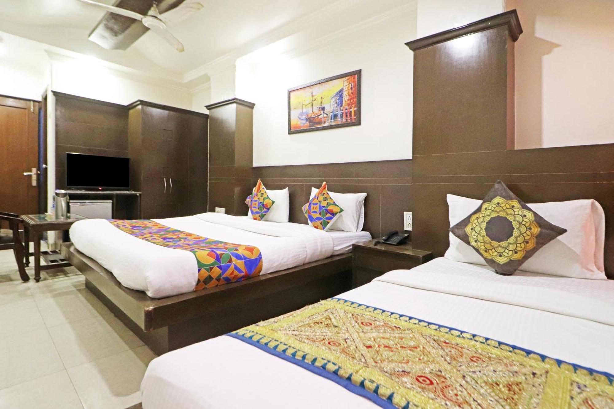 Hotel Geeson International-New Delhi Railway Station-Paharganj Экстерьер фото